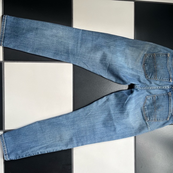 Lucky Brand Sofia Cropped Jeans - Picture 5 of 10